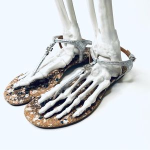 TORY BURCH Marion Confetti quilted silver t strap thong sandals silver 7